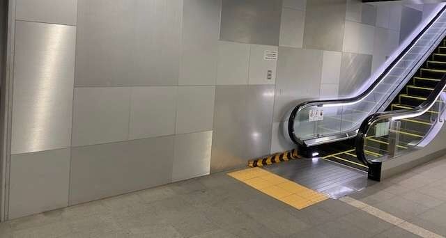 某地下鉄無機パネル4