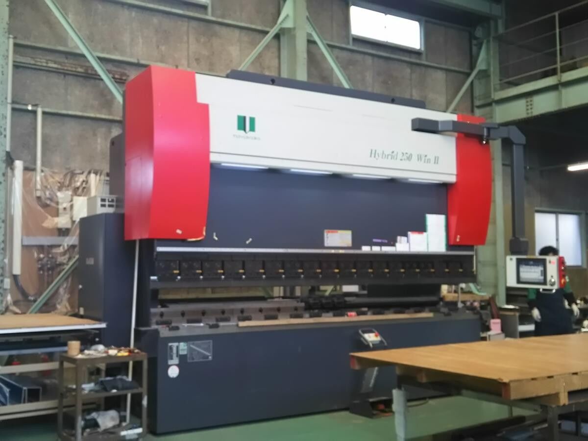 東洋工機(株) HYB-25040